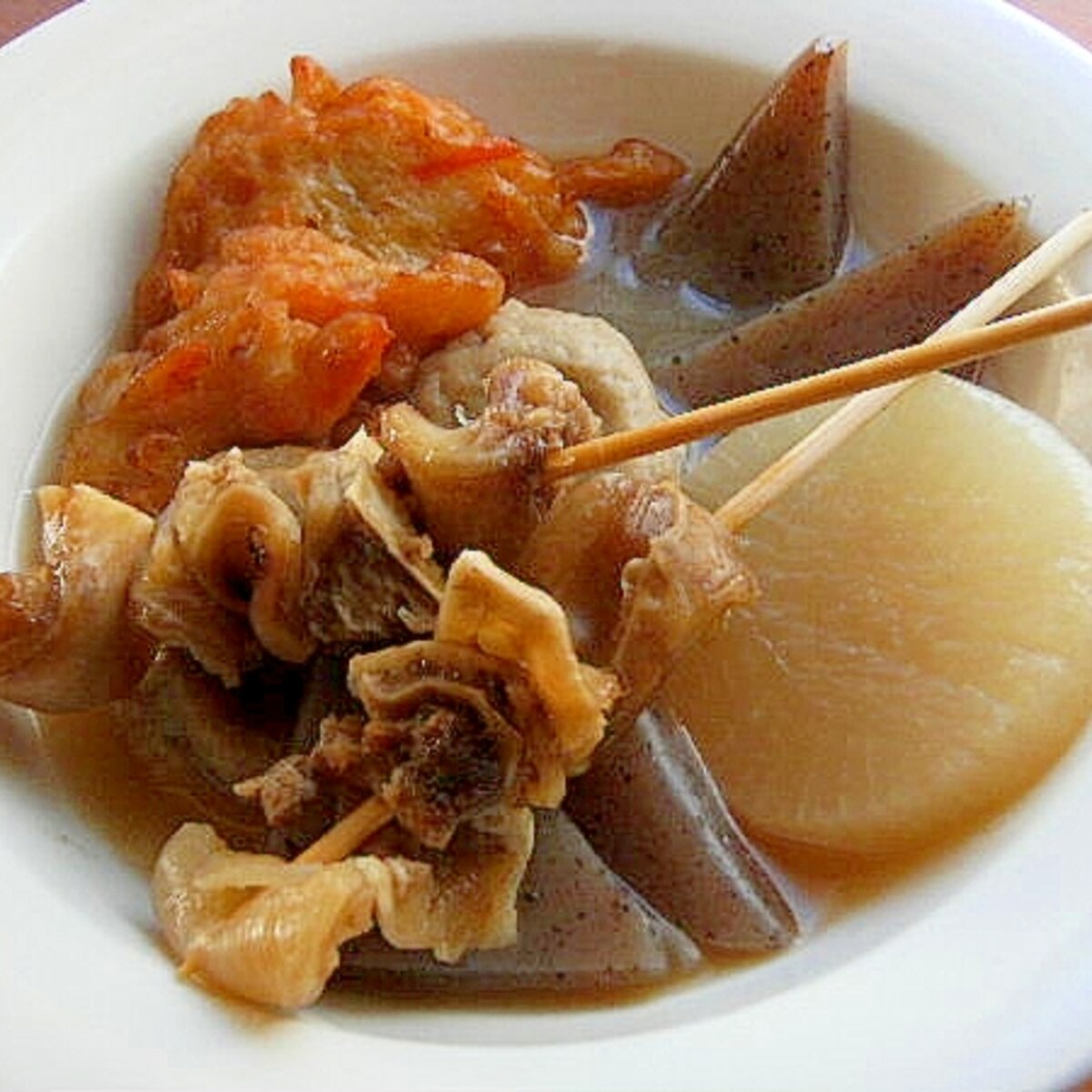 減塩で 牛すじ串入り楽チン本格おでん レシピ 作り方 By ジョン リーバス 楽天レシピ